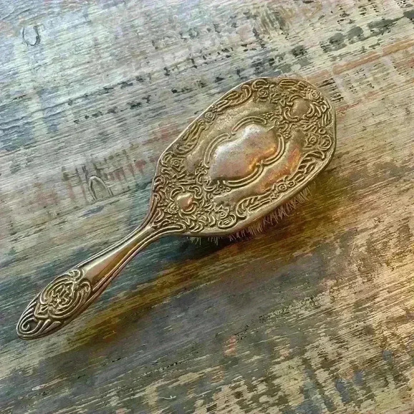 Vintage Ornate Silver Plated Brush - Picture 2 of 4